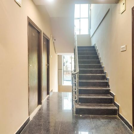 Hotel O Red Stone Hotels Hyderabad Exterior photo